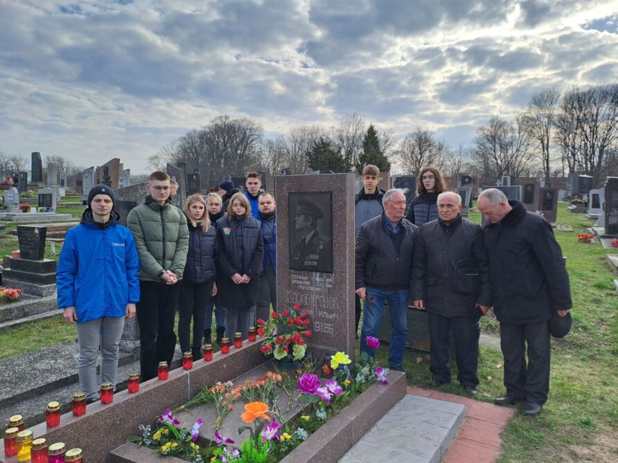 К 100-ЛЕТИЮ ГЕРОЯ