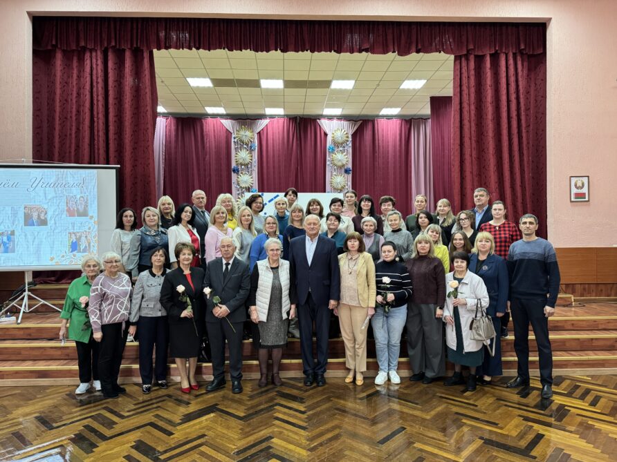 «Наставников моих прекрасные черты…»