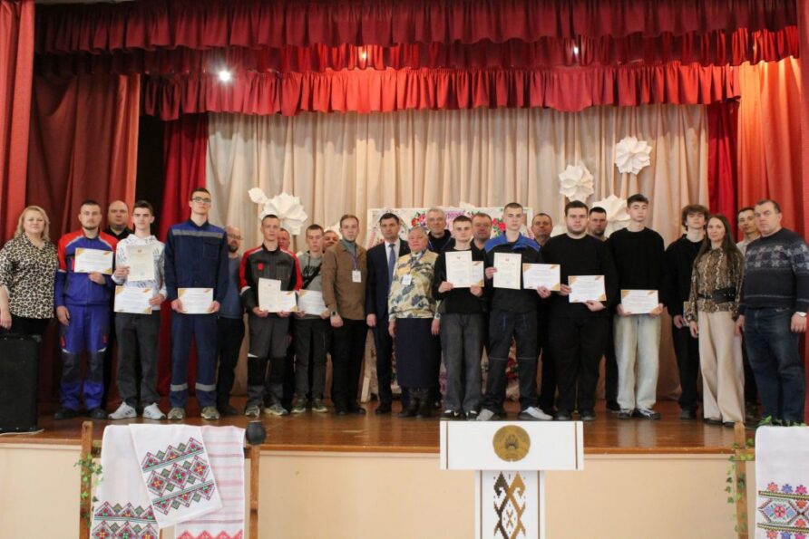 НАШИ ПЕРВЫЕ!